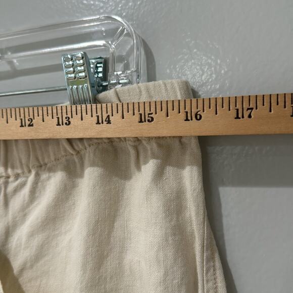Free People Revolve Tomboy Linen Shorts Size S Color is Cream Oversized - Picture 10 of 14